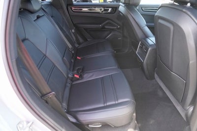 2021 Porsche Cayenne Base