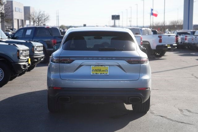 2021 Porsche Cayenne Base