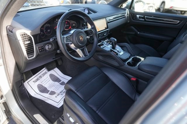 2021 Porsche Cayenne Base
