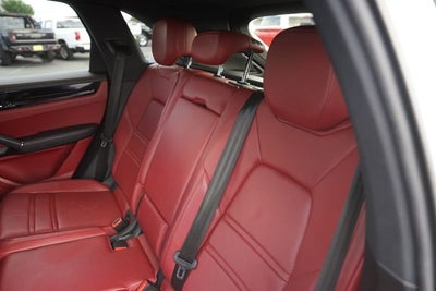 2019 Porsche Cayenne Base