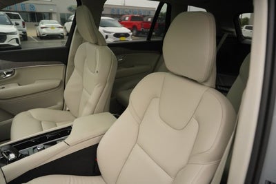 2025 Volvo XC90 B6 Plus 6-Seater
