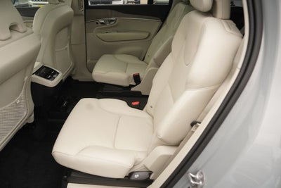 2025 Volvo XC90 B6 Plus 6-Seater