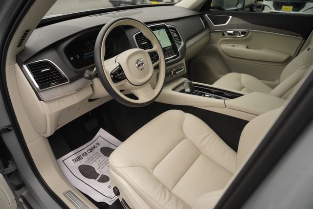 2025 Volvo XC90 B6 Plus 6-Seater