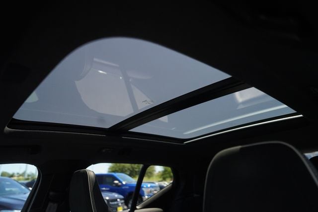 2020 Volvo XC40 R-Design