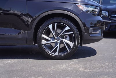 2020 Volvo XC40 R-Design