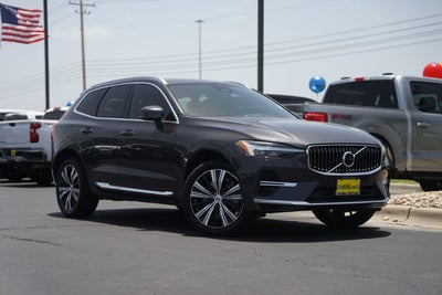 2022 Volvo XC60 Recharge Plug-In Hybrid T8 Inscription