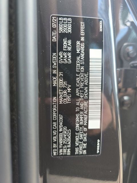2022 Volvo XC60 Recharge Plug-In Hybrid T8 Inscription