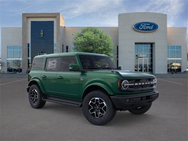 2025 Ford Bronco Outer Banks®