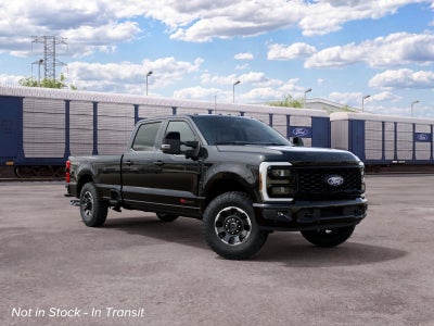 2027 Ford Super Duty F-350® Lariat®
