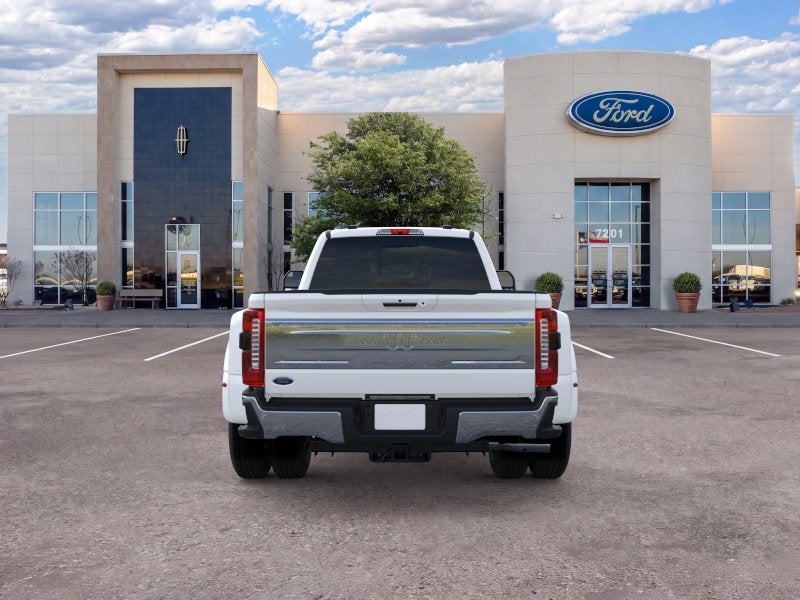 2026 Ford Super Duty F-350® King Ranch®