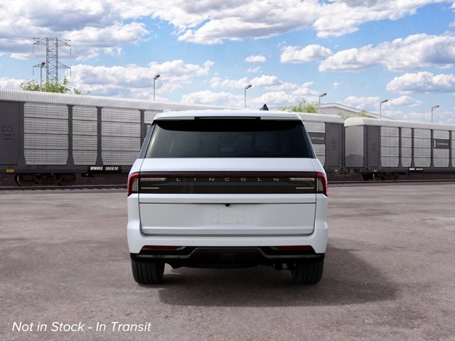 2027 Lincoln Navigator Reserve
