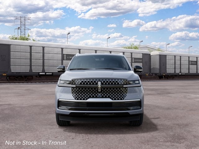 2027 Lincoln Navigator Premiere