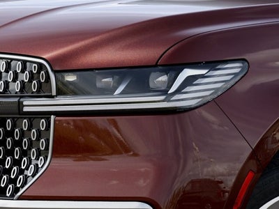 2027 Lincoln Navigator Premiere