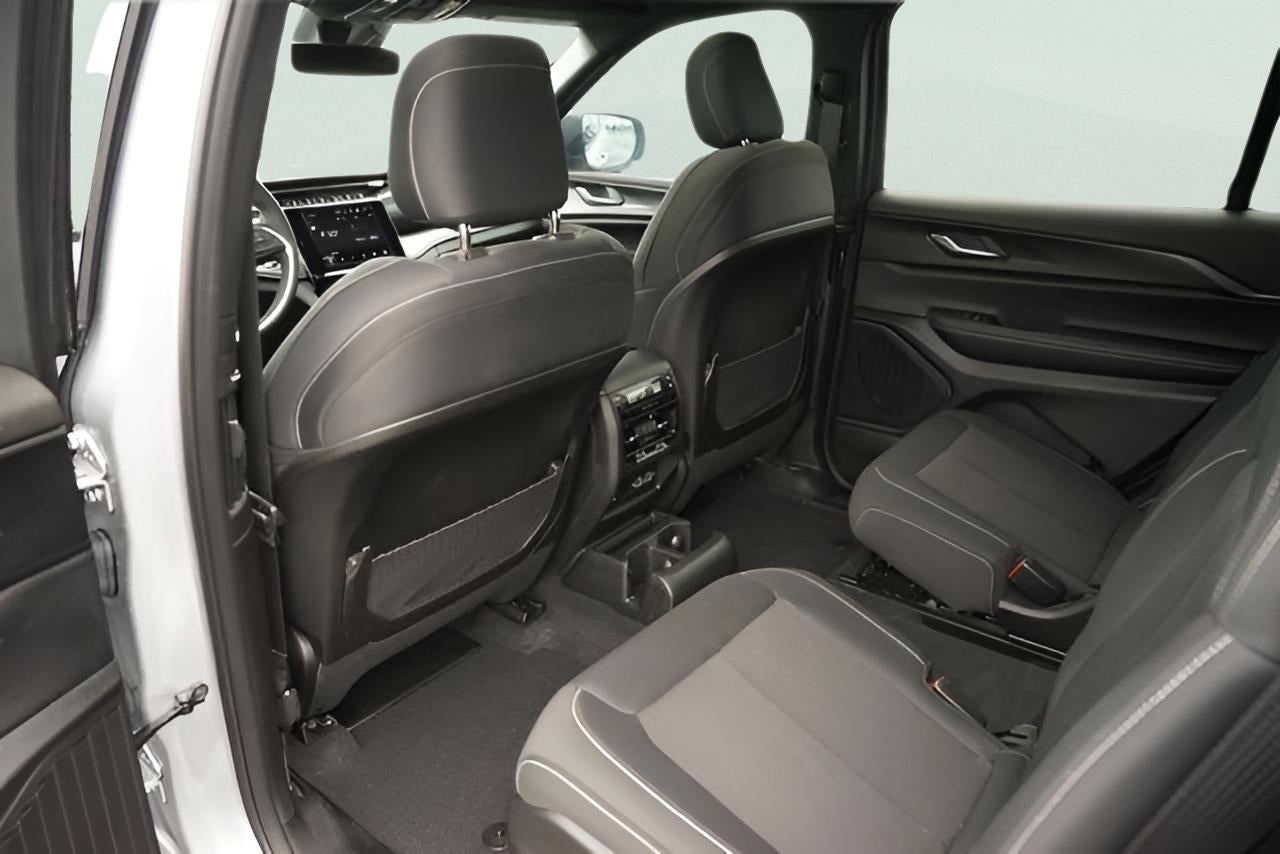 2025 Jeep Grand Cherokee L Laredo X