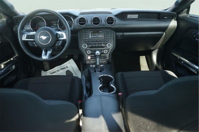 2016 Ford Mustang V6
