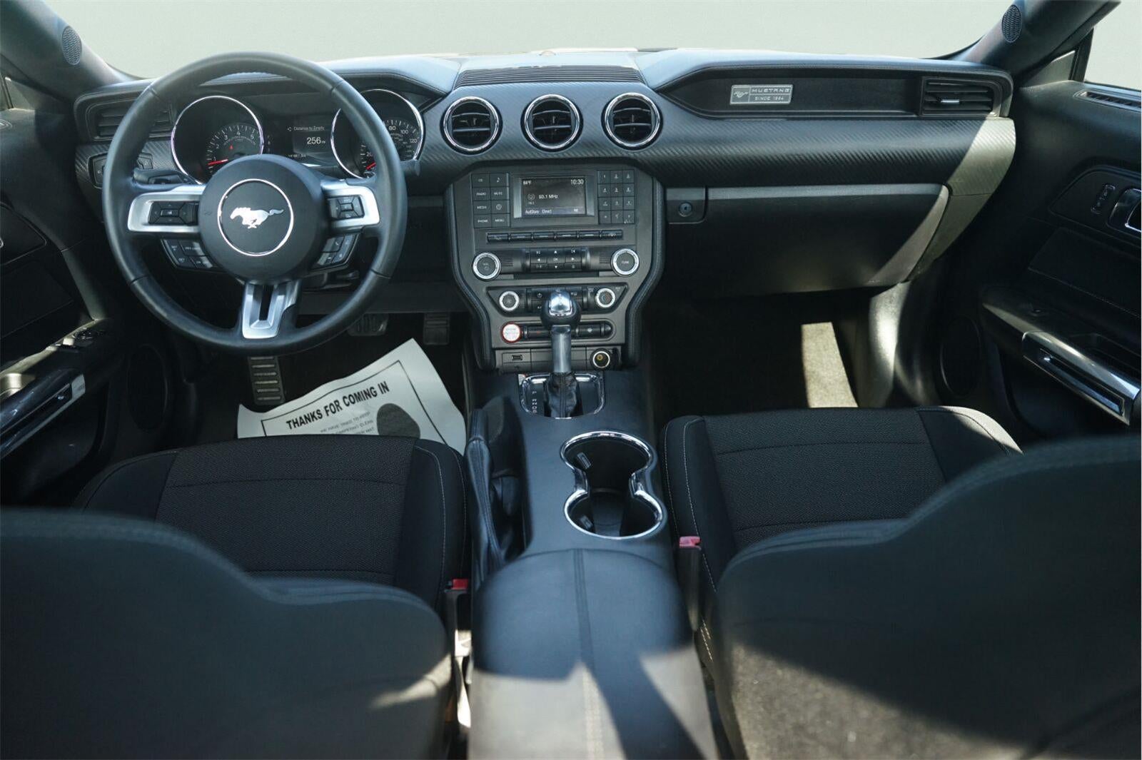 2016 Ford Mustang V6