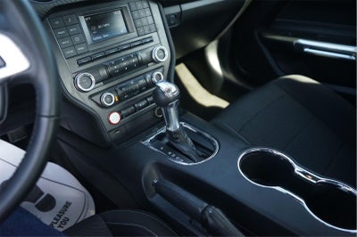 2016 Ford Mustang V6