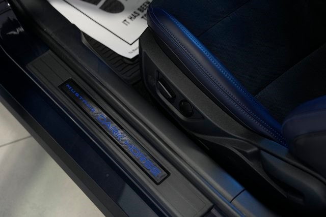 2025 Ford Mustang Dark Horse