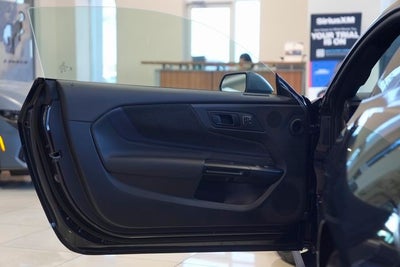 2025 Ford Mustang Dark Horse