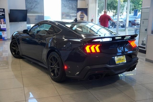 2025 Ford Mustang Dark Horse