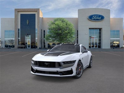 2026 Ford Mustang Dark Horse