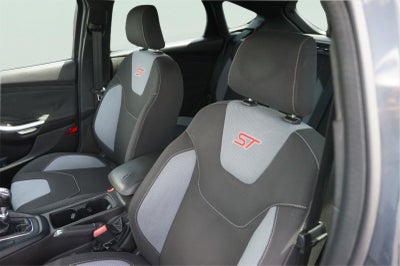 2017 Ford Focus ST