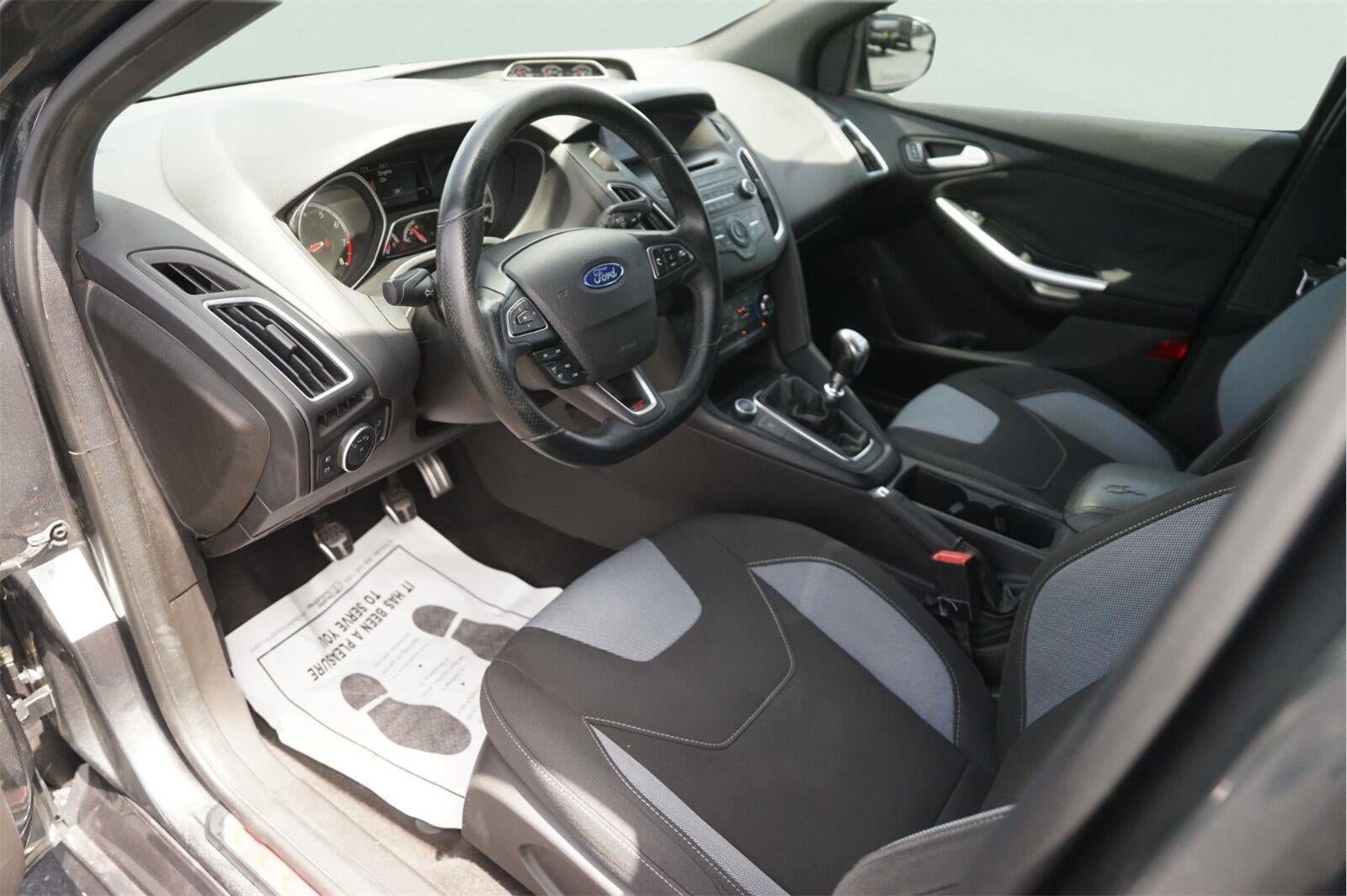 2017 Ford Focus ST