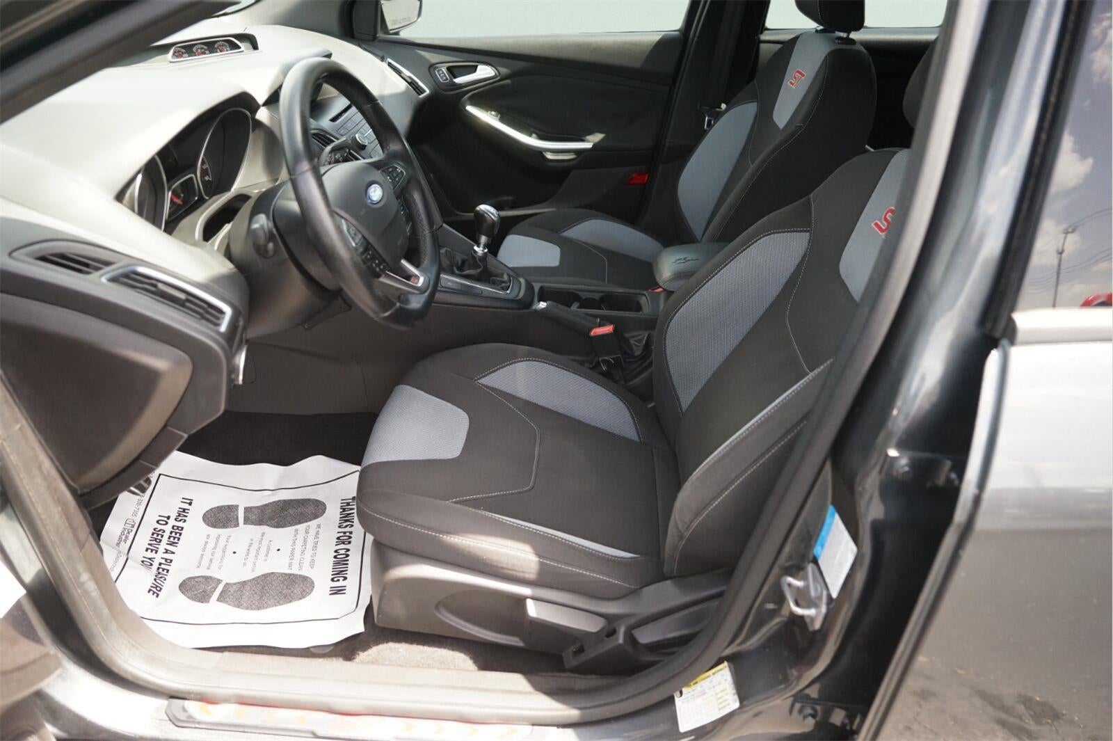 2017 Ford Focus ST