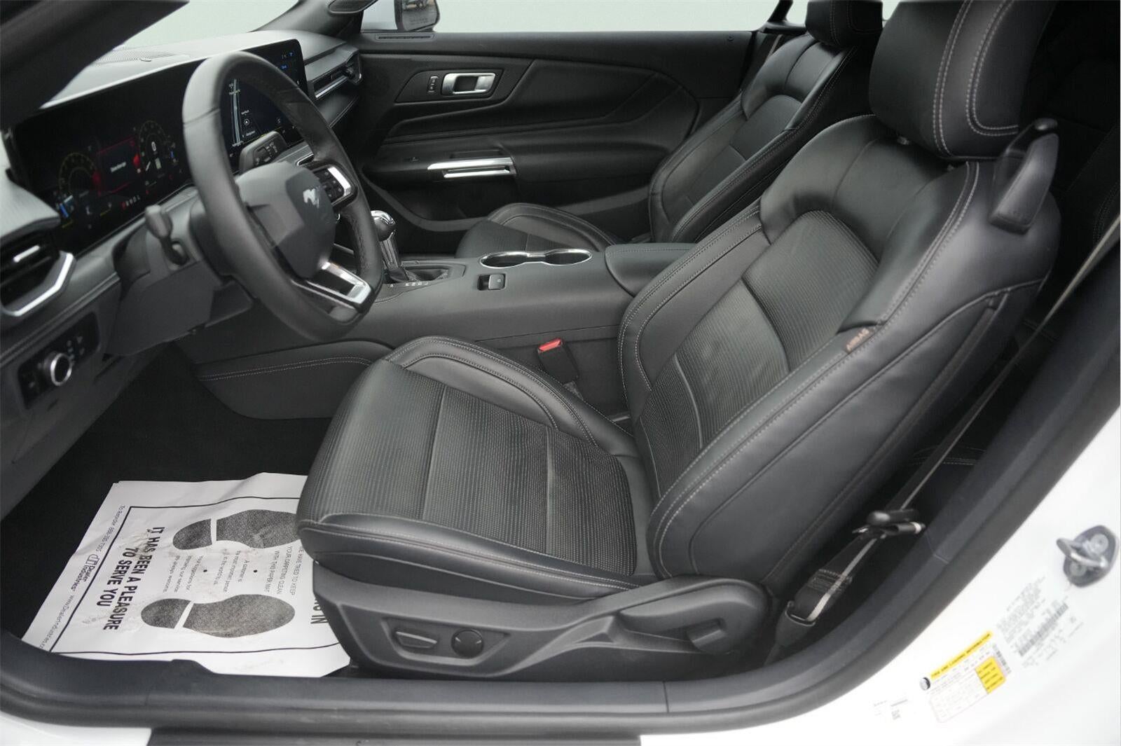 2024 Ford Mustang EcoBoost Premium