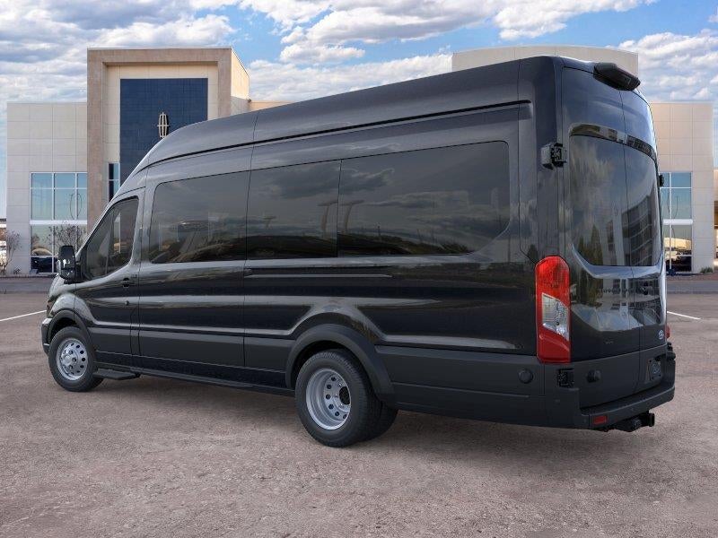 2026 Ford Transit Passenger Wagon XLT