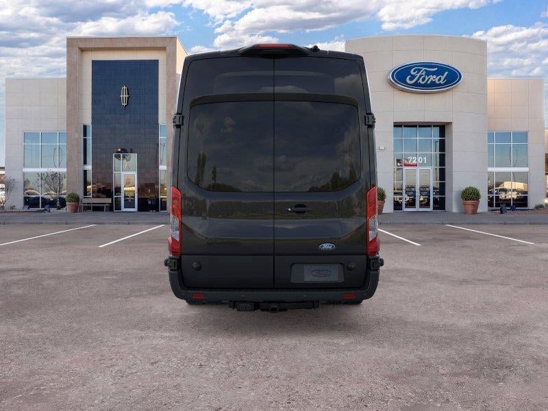 2026 Ford Transit Passenger Wagon XLT