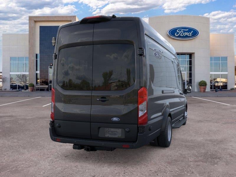 2026 Ford Transit Passenger Wagon XLT