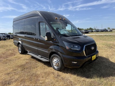 2026 Ford Transit Passenger Wagon XLT
