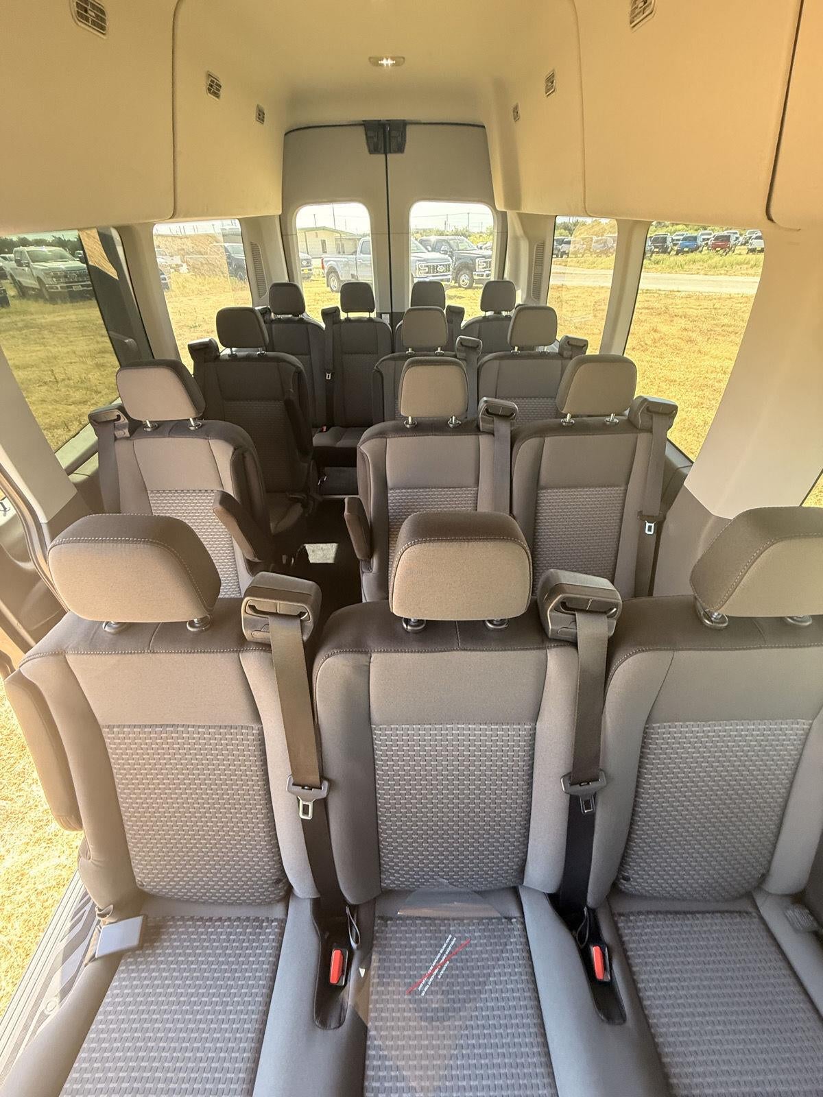 2026 Ford Transit Passenger Wagon XLT