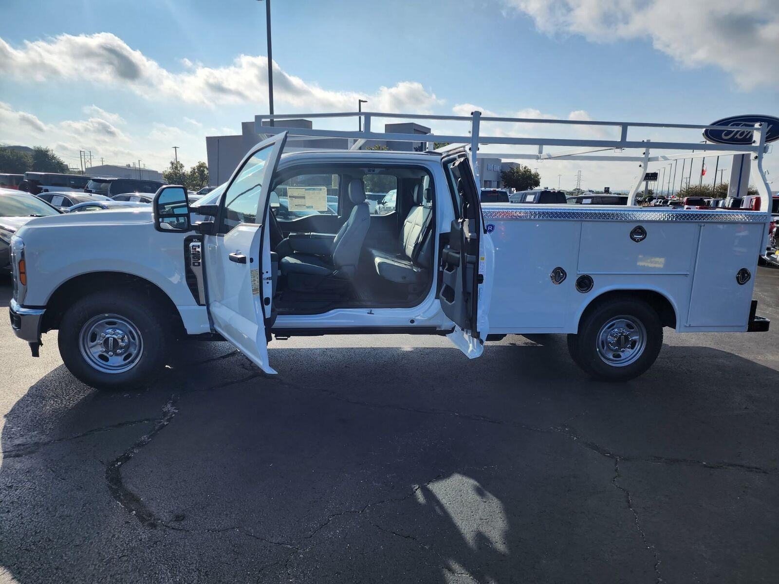 2026 Ford Super Duty F-250 Srw XL