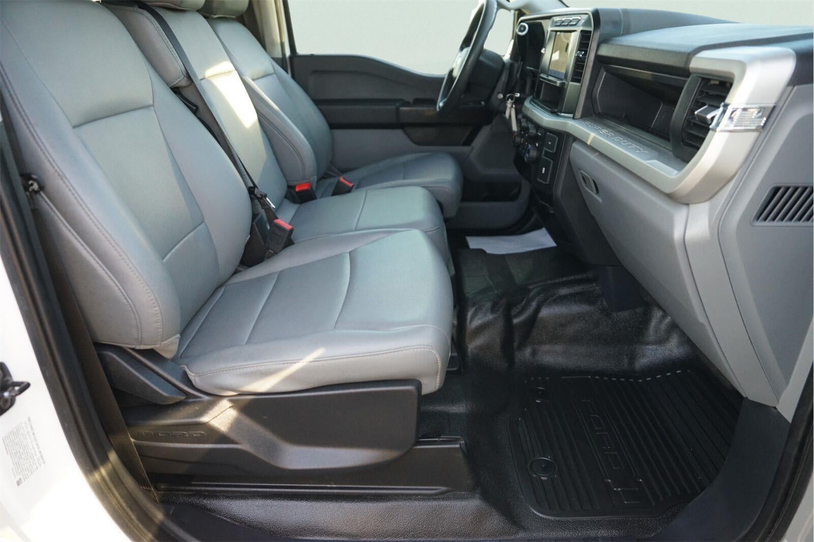 2024 Ford Super Duty F-350 DRW XL