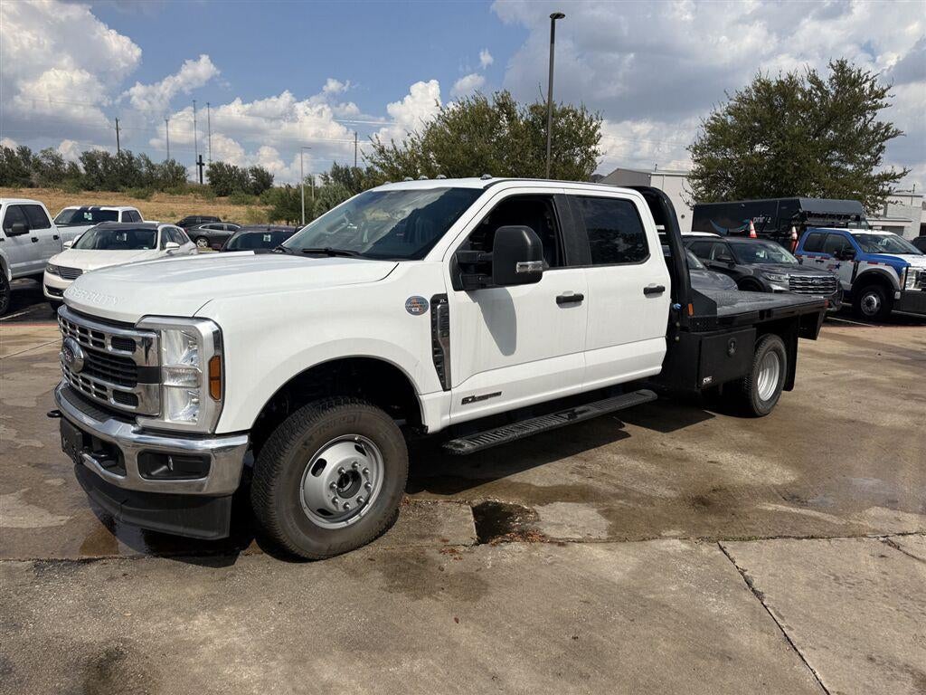 2026 Ford Super Duty F-350 Drw XL