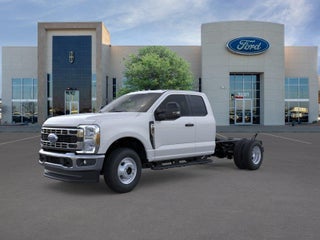 2026 Ford Super Duty F-350 DRW XL