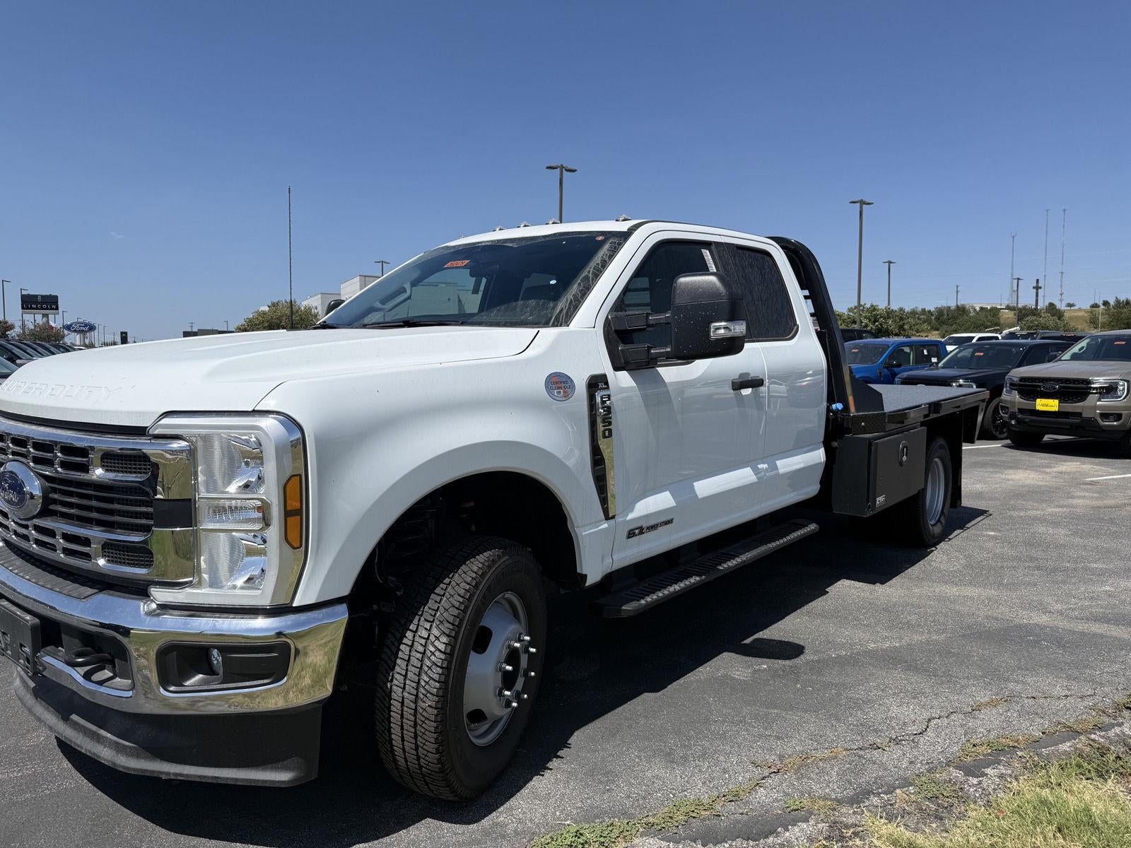 2026 Ford Super Duty F-350 Drw XL