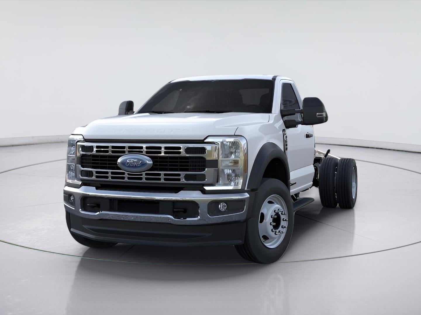 2026 Ford Super Duty F-600 Drw XL