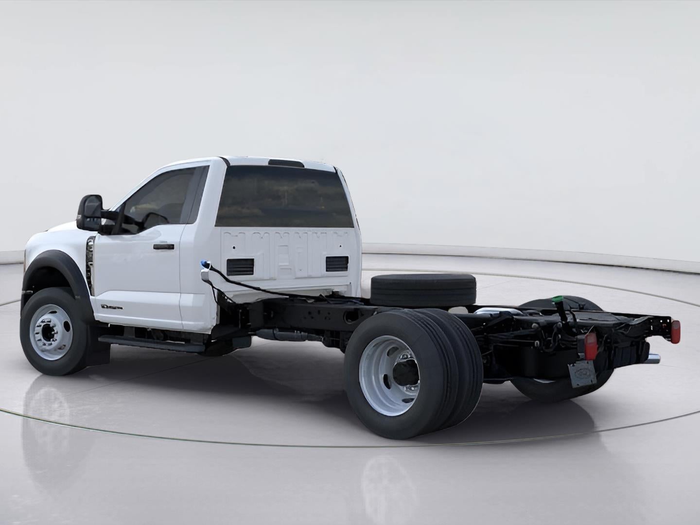 2026 Ford Super Duty F-600 Drw XL