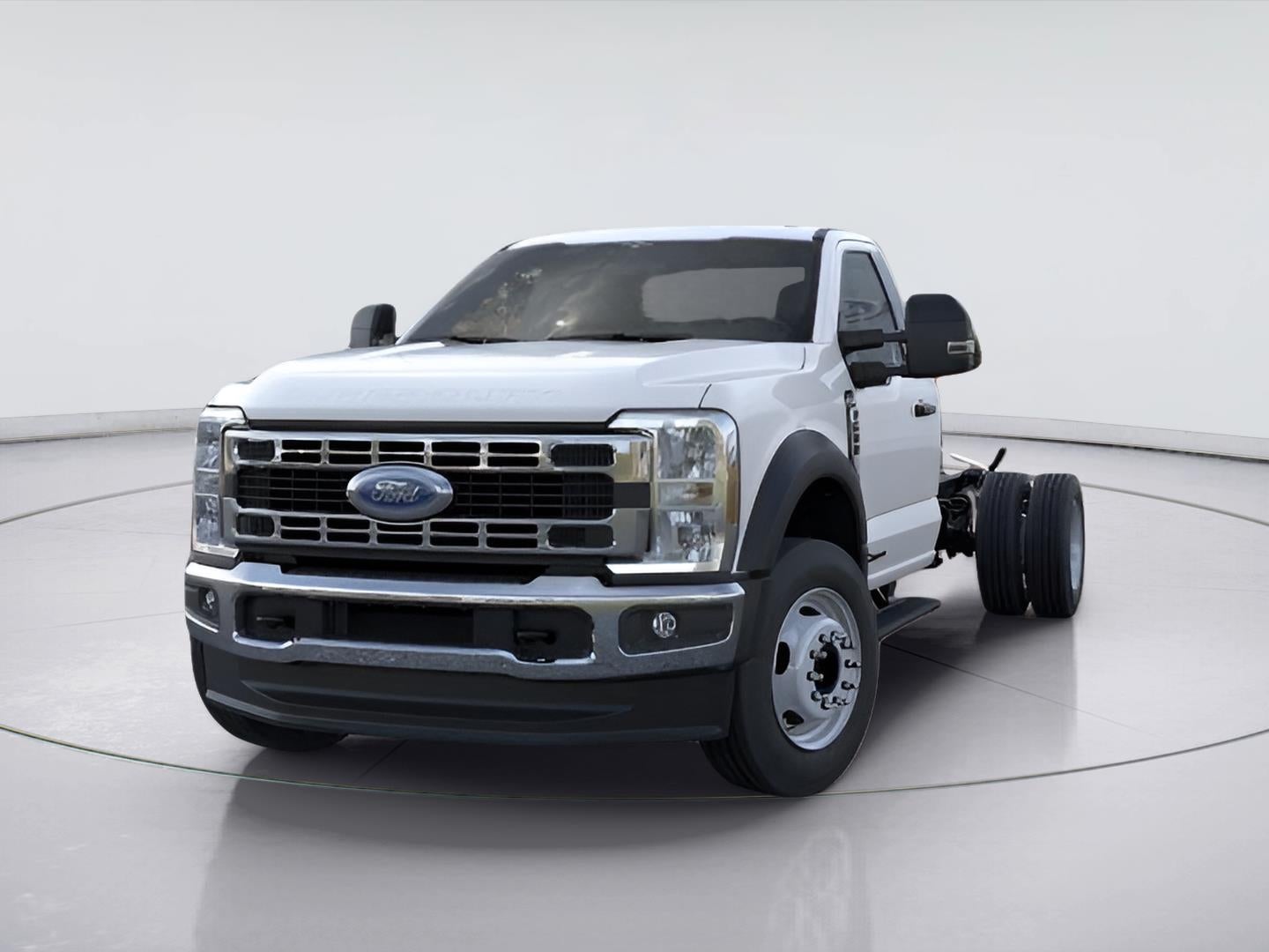2026 Ford Super Duty F-600 Drw XL