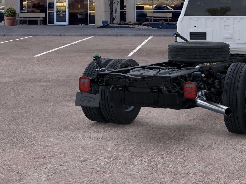 2026 Ford Super Duty F-600 Drw XL