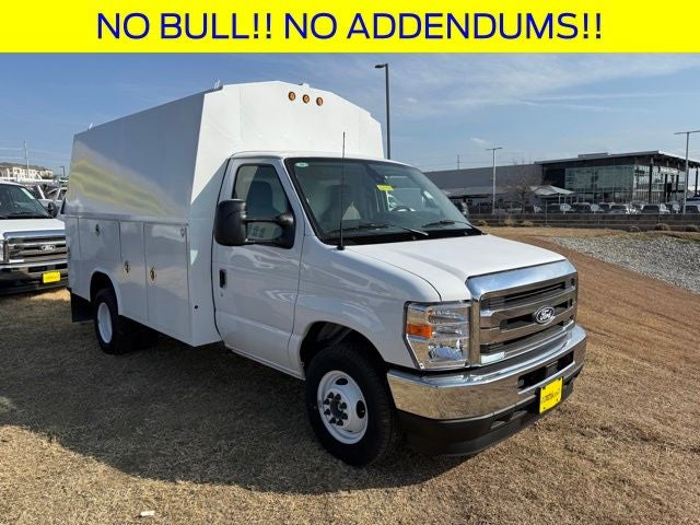 2026 Ford E-350SD Base Cutaway