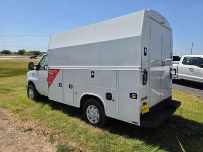 2027 Ford E-Series Cutaway E-350 SRW