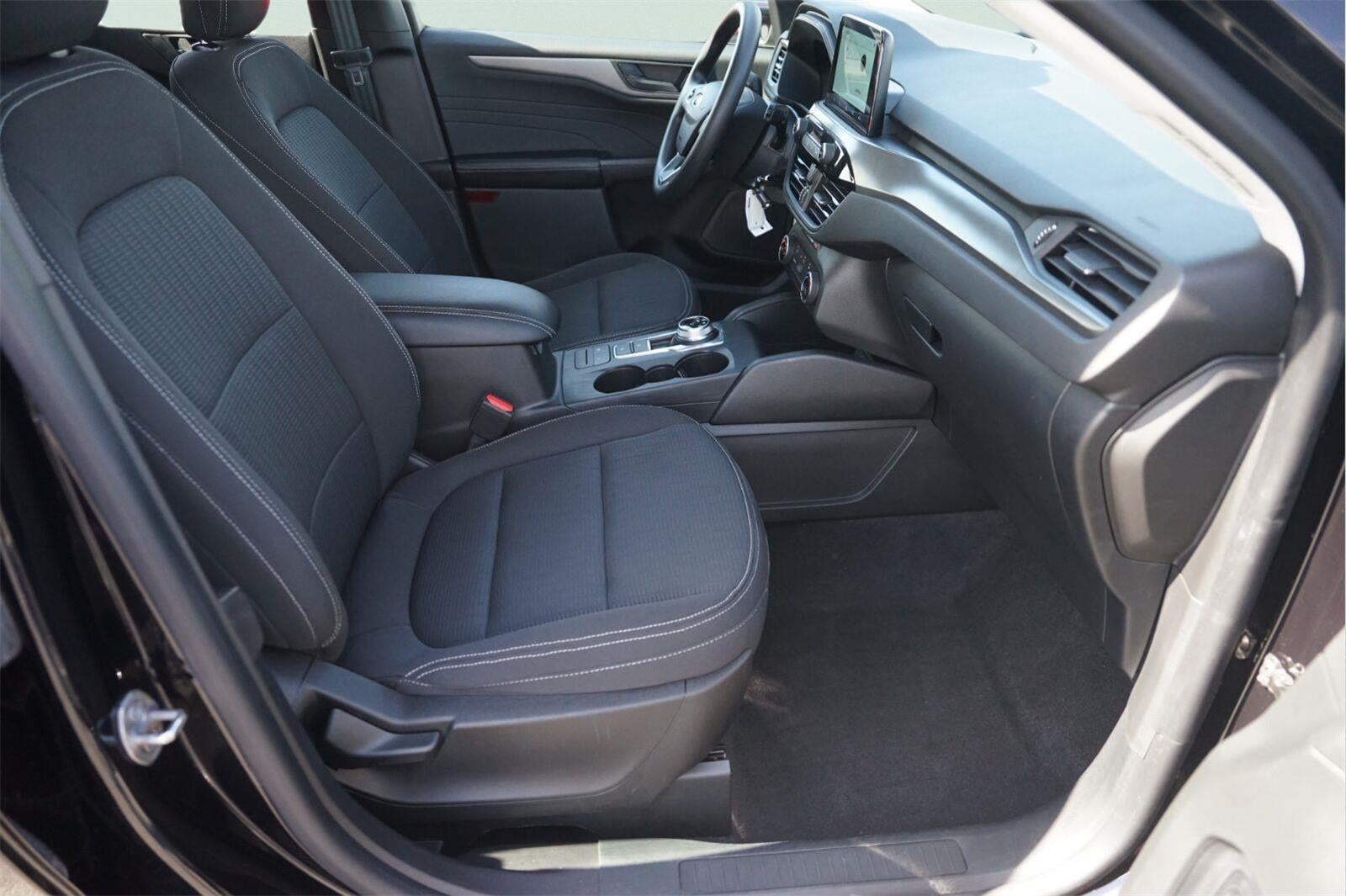 2023 Ford Escape Base