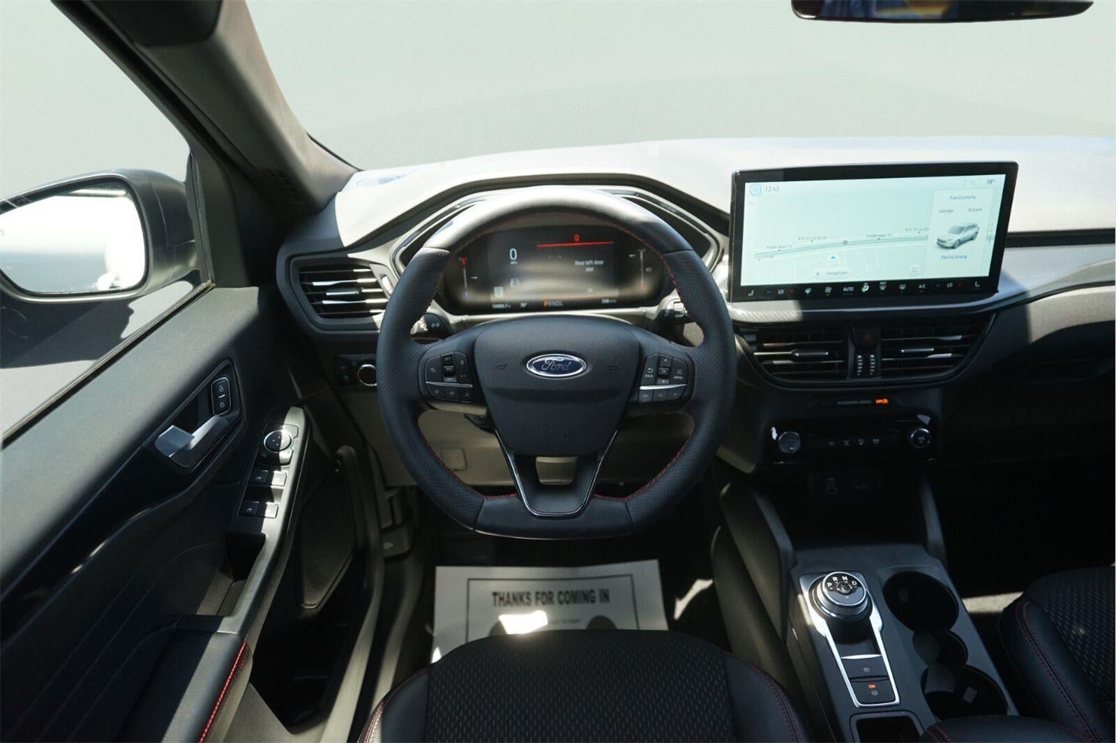 2025 Ford Escape Hybrid ST-Line