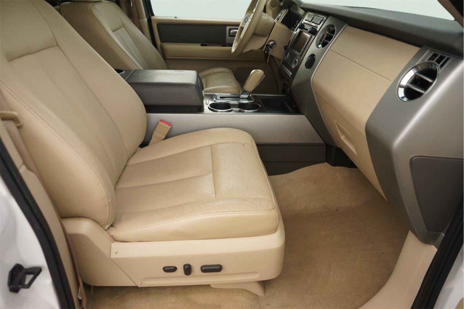 2013 Ford Expedition XLT