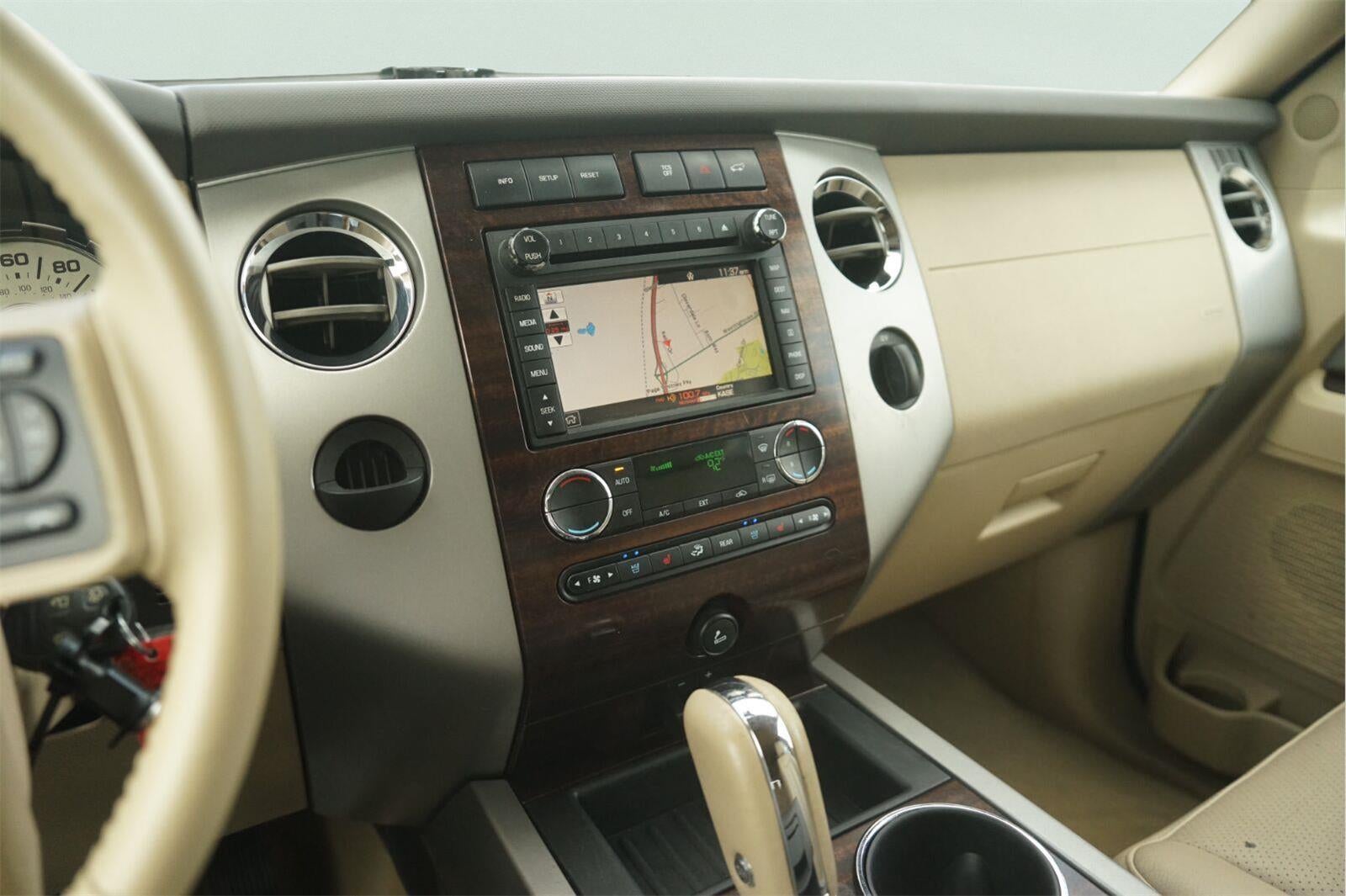 2013 Ford Expedition XLT