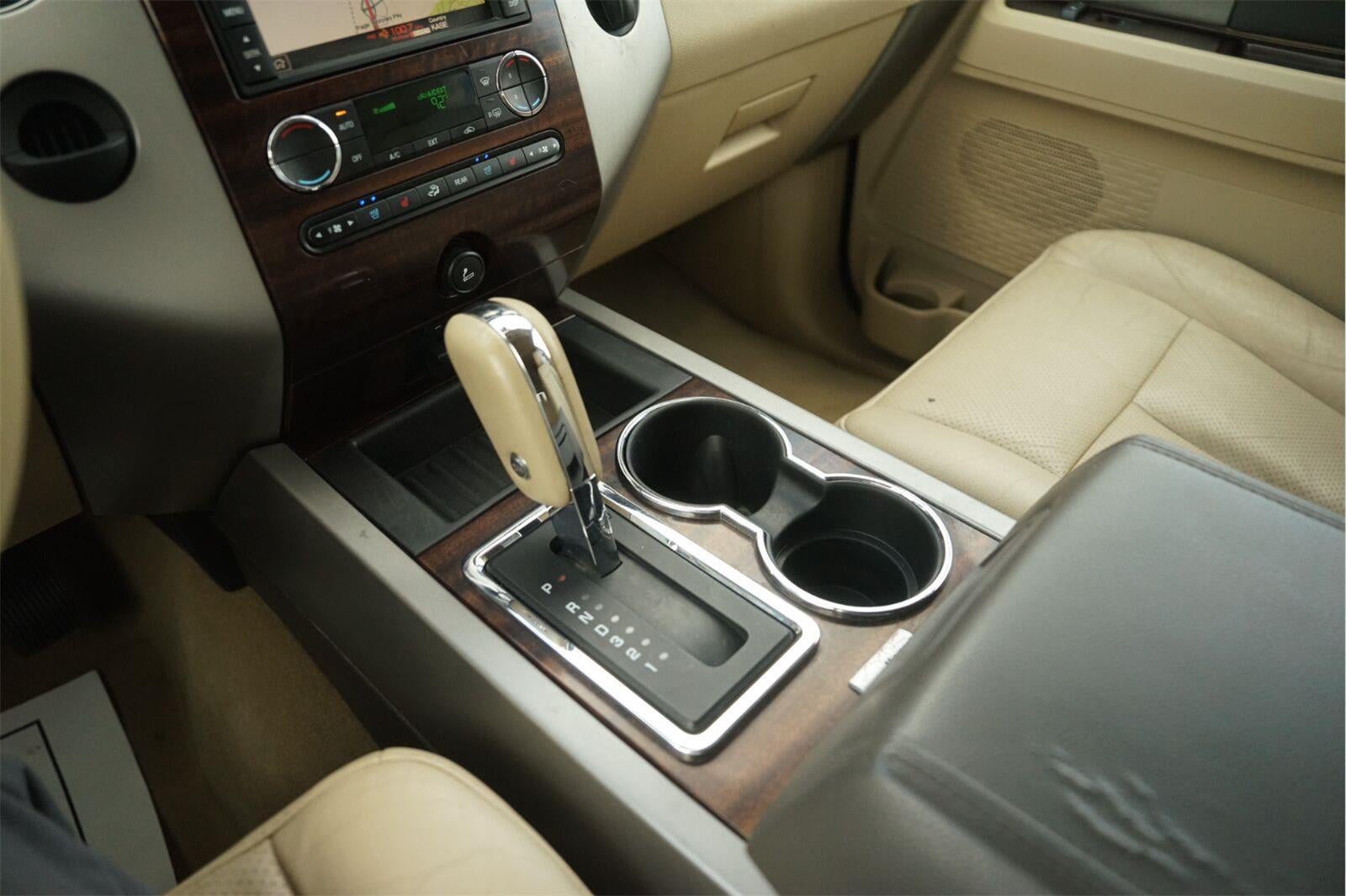 2013 Ford Expedition XLT